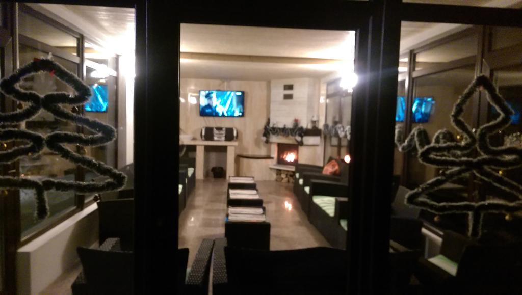 Pensiunea Casa Beatrice Bran บราน ภายนอก รูปภาพ