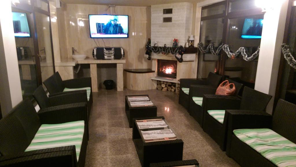 Pensiunea Casa Beatrice Bran บราน ภายนอก รูปภาพ